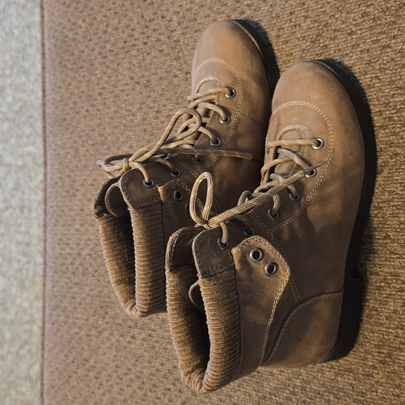SONOMA BRAND WOMEN'S BROWN LACE UP ANKLE BOOTS SIZE 7 - Picture 3 of 11